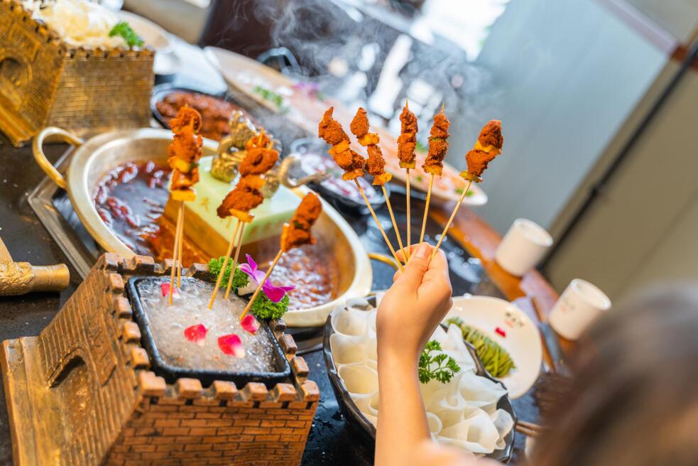 耒陽(yáng)開(kāi)火鍋加盟店，如何低成本運(yùn)營(yíng)？